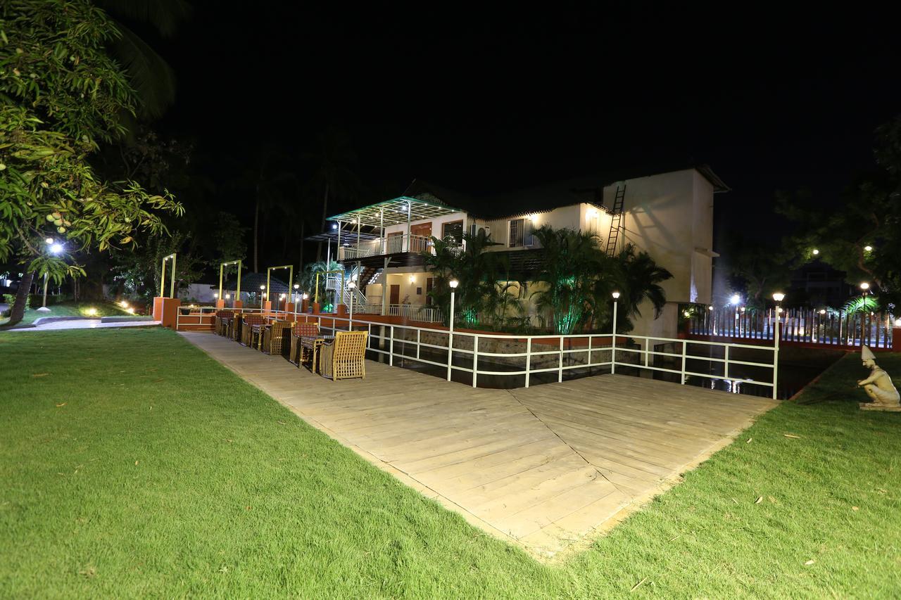 Mermaid Resorts & Banquets Madrás Exterior foto
