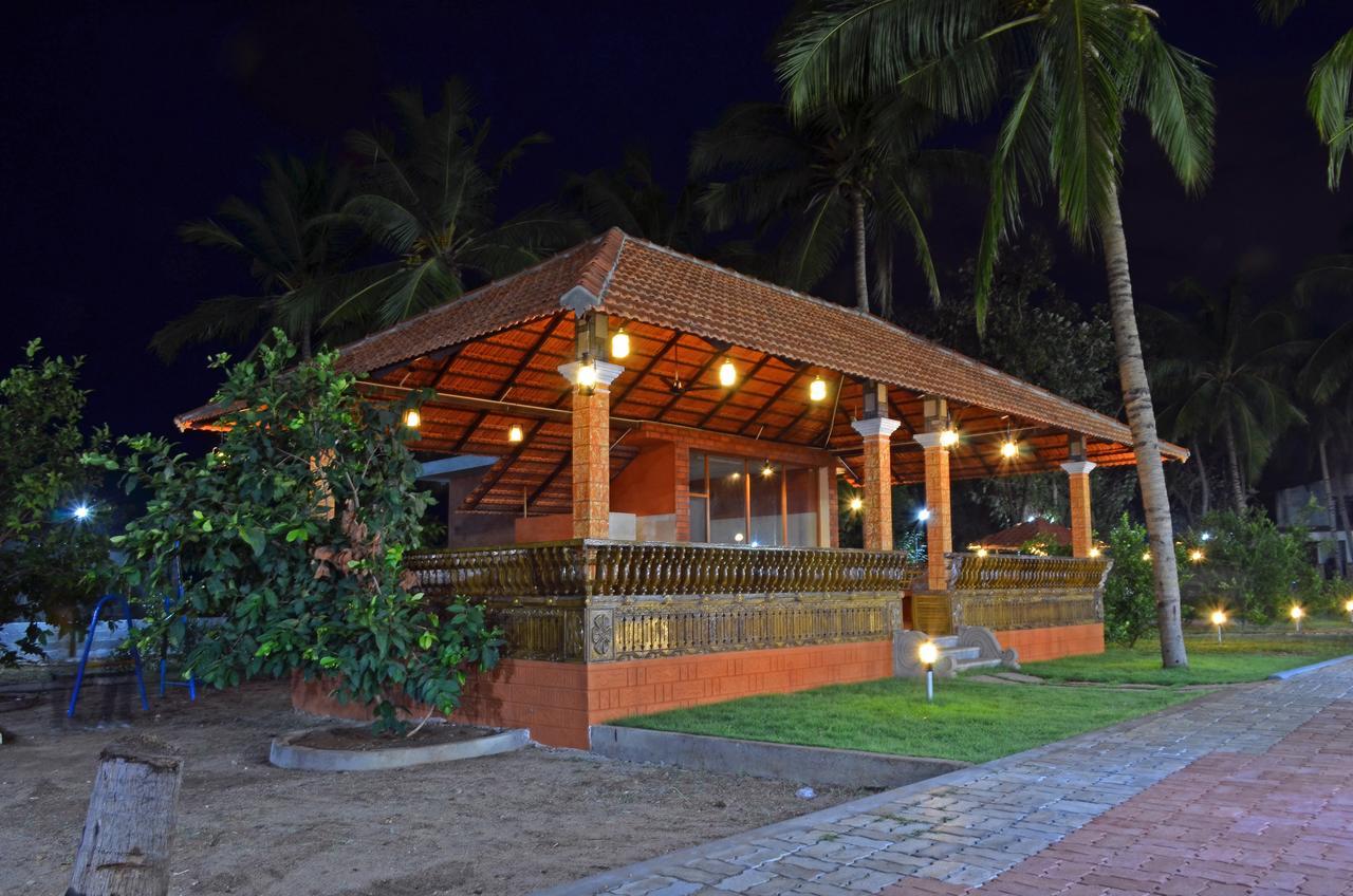 Mermaid Resorts & Banquets Madrás Exterior foto